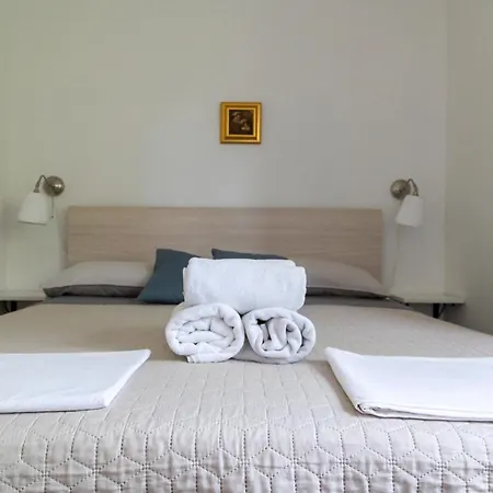 Masa Apartment *